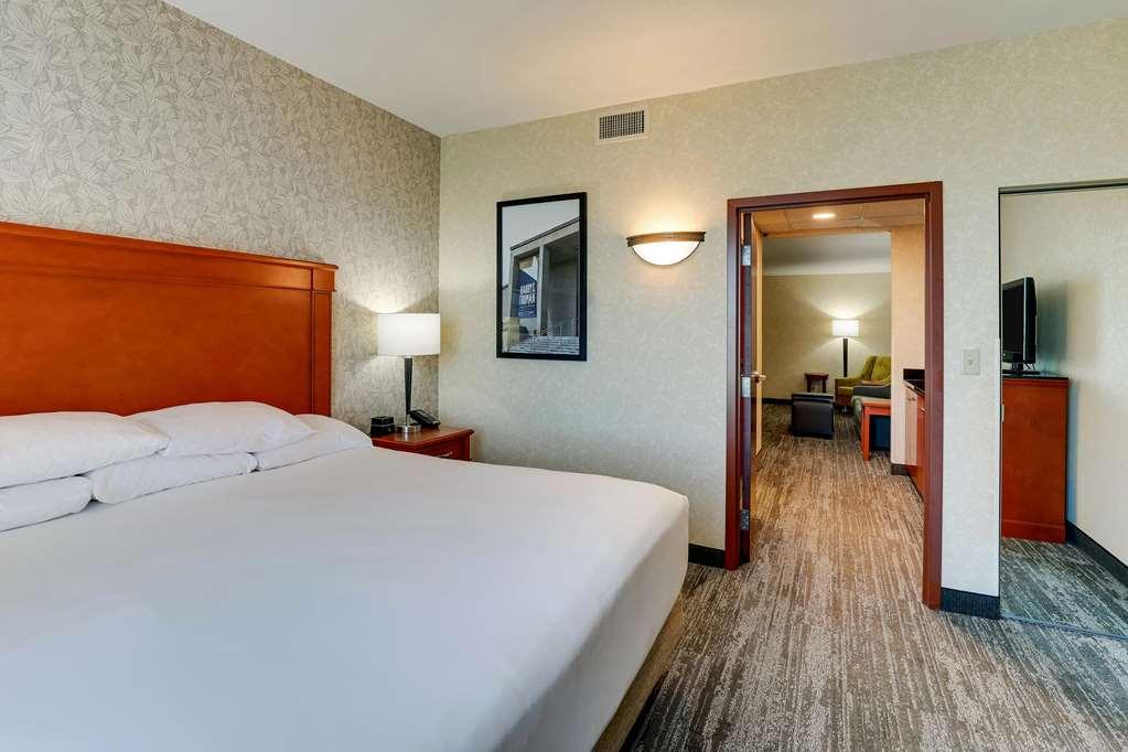 Drury Inn & Suites Independence Kansas City Blue Springs Habitación foto